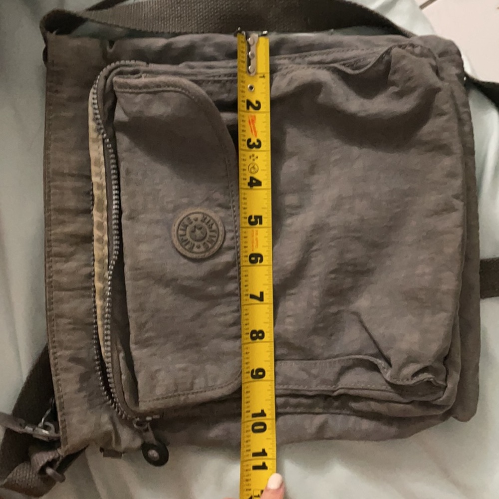 Kipling Crossbody - Picture 7 of 8